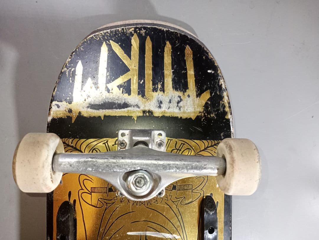 CREATURE ジョン・ワージントン スケボー 中古品