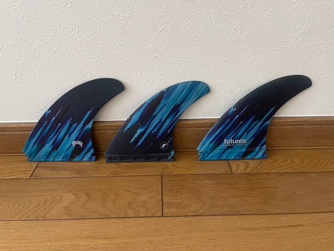 futures カーボンフィン 3枚セット