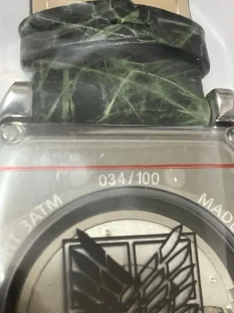 進撃の巨人　コラボ 「和紙」を使用した日本製の機械式腕時計　リヴァイ　モデル