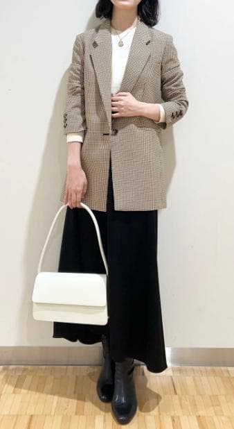 未使用級✨　セオリーリュクス　テーラードジャケット　ウール混　42　24AW