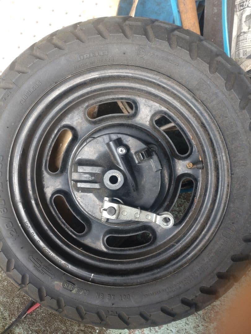 ホンダ　エイプ50　ホイール前後