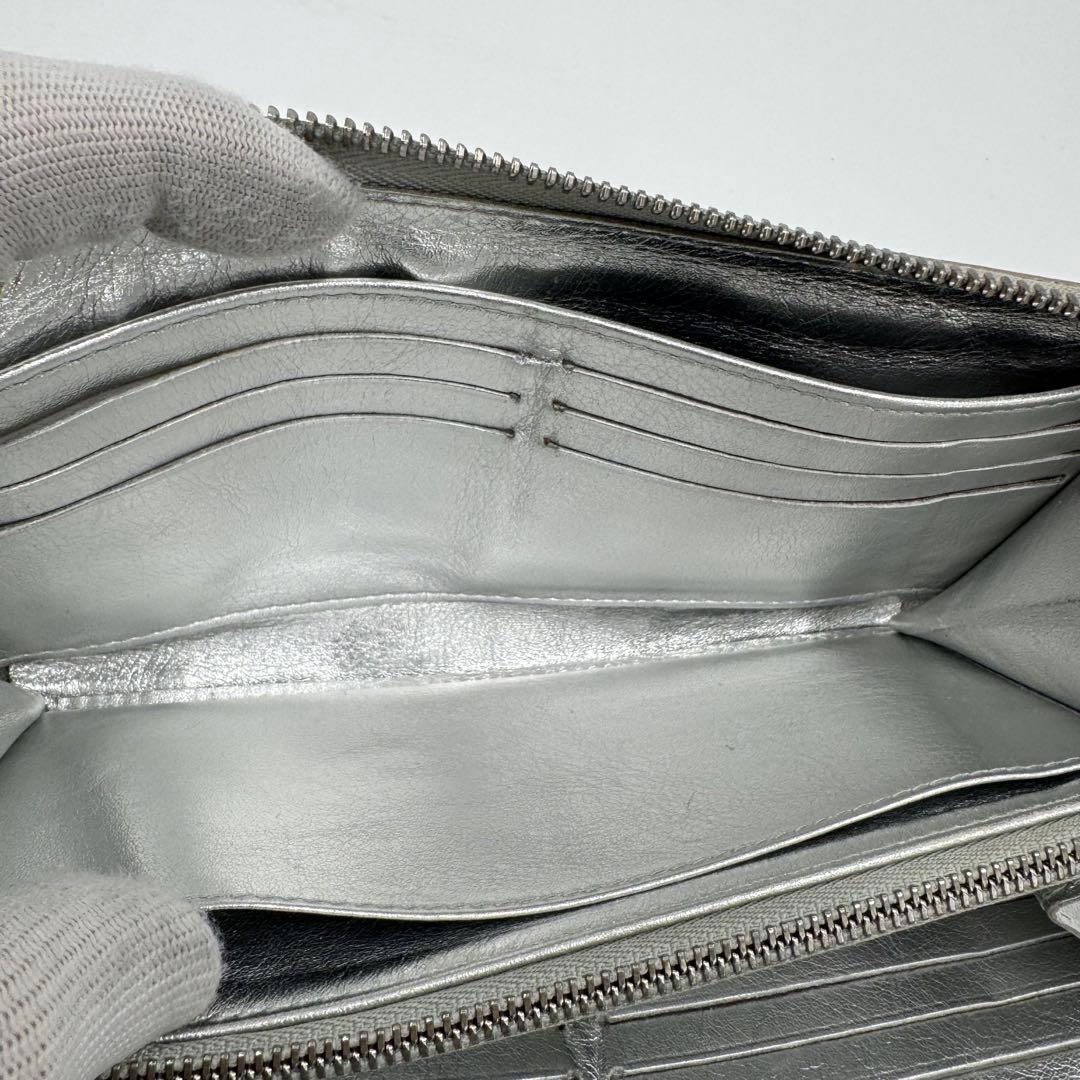 ルイヴィトン スハリ レザー ジッピーウォレット ラウンドファスナー長財布