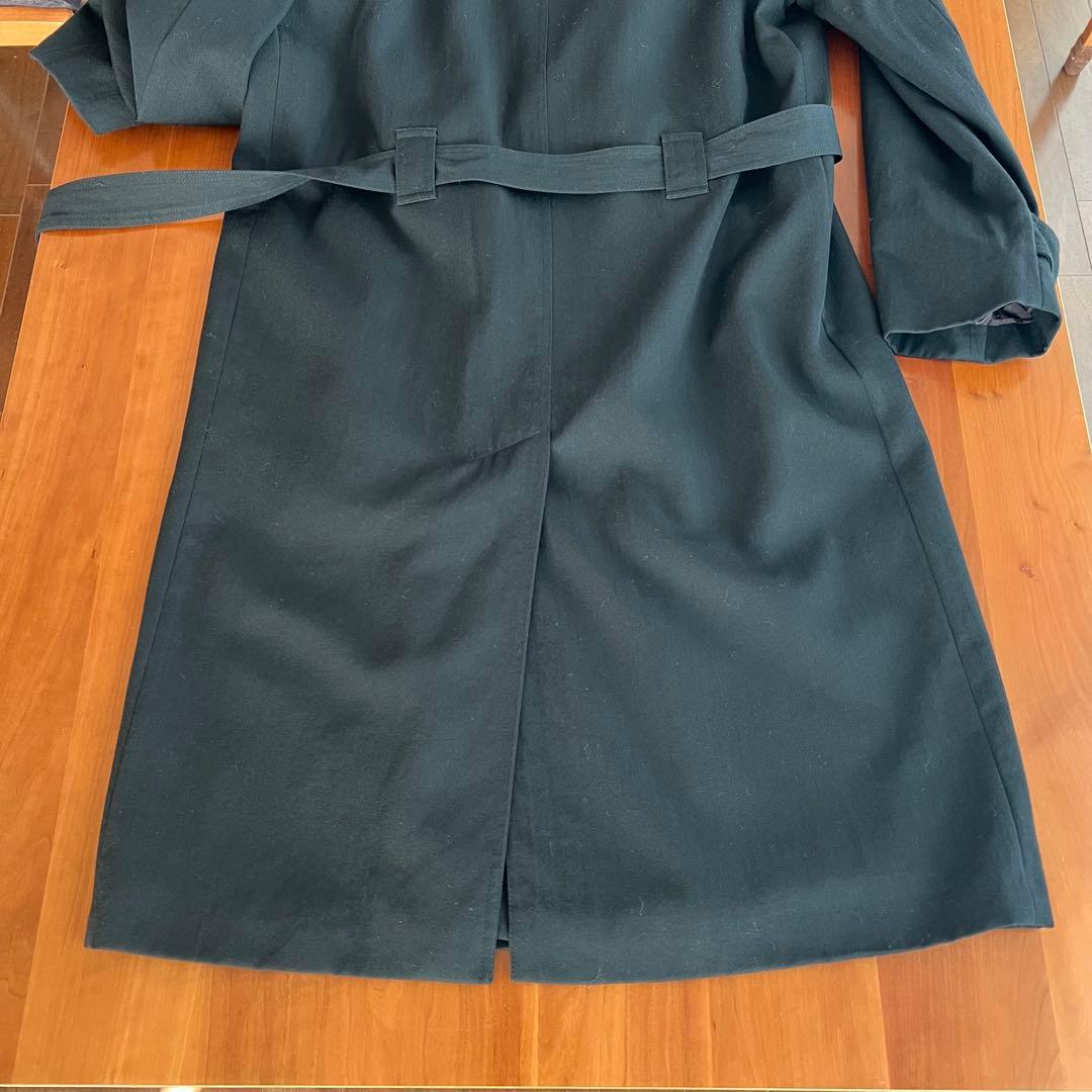 サルヴァトーレ　フェラガモ　ブラック ダブルブレスト ロングコート