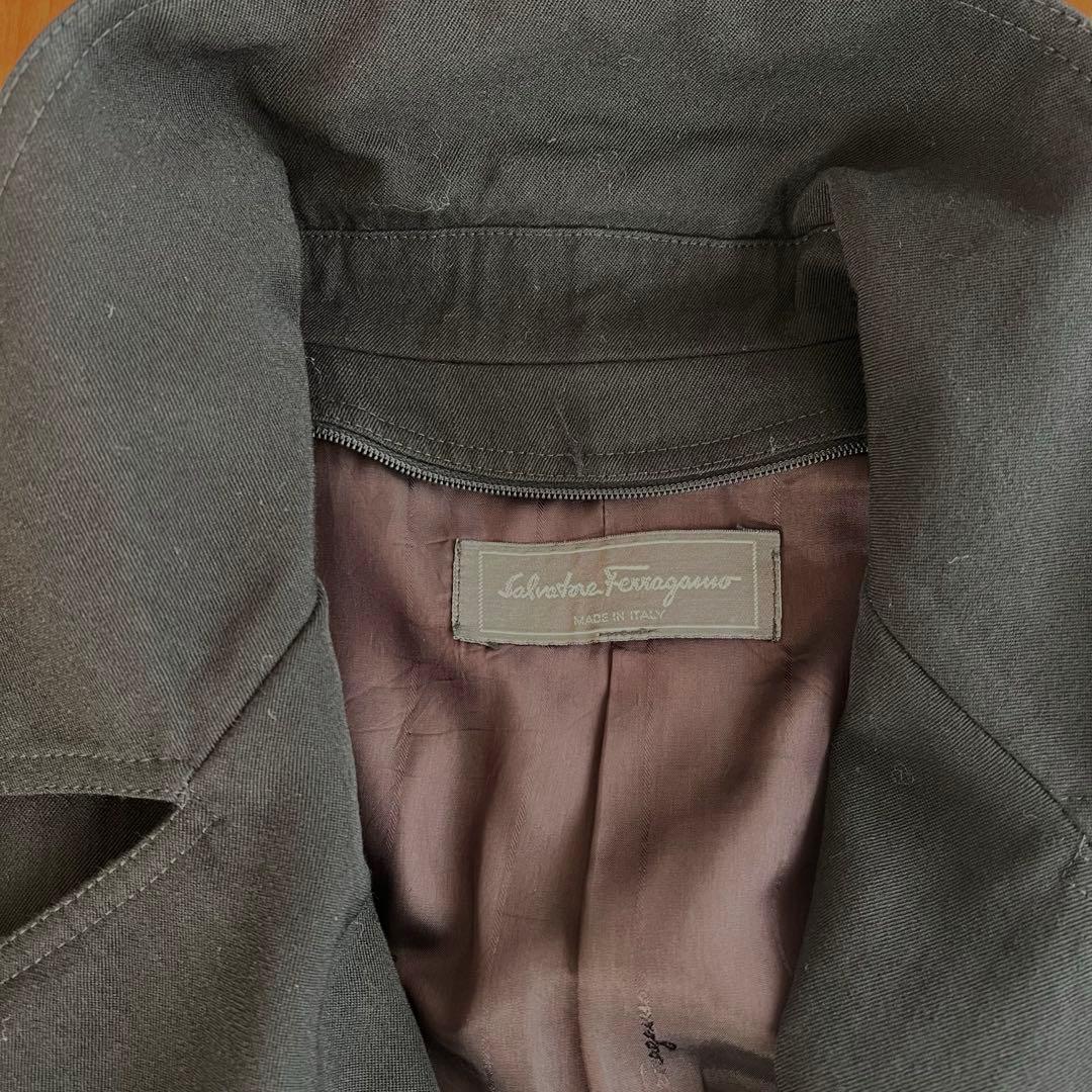 サルヴァトーレ　フェラガモ　ブラック ダブルブレスト ロングコート