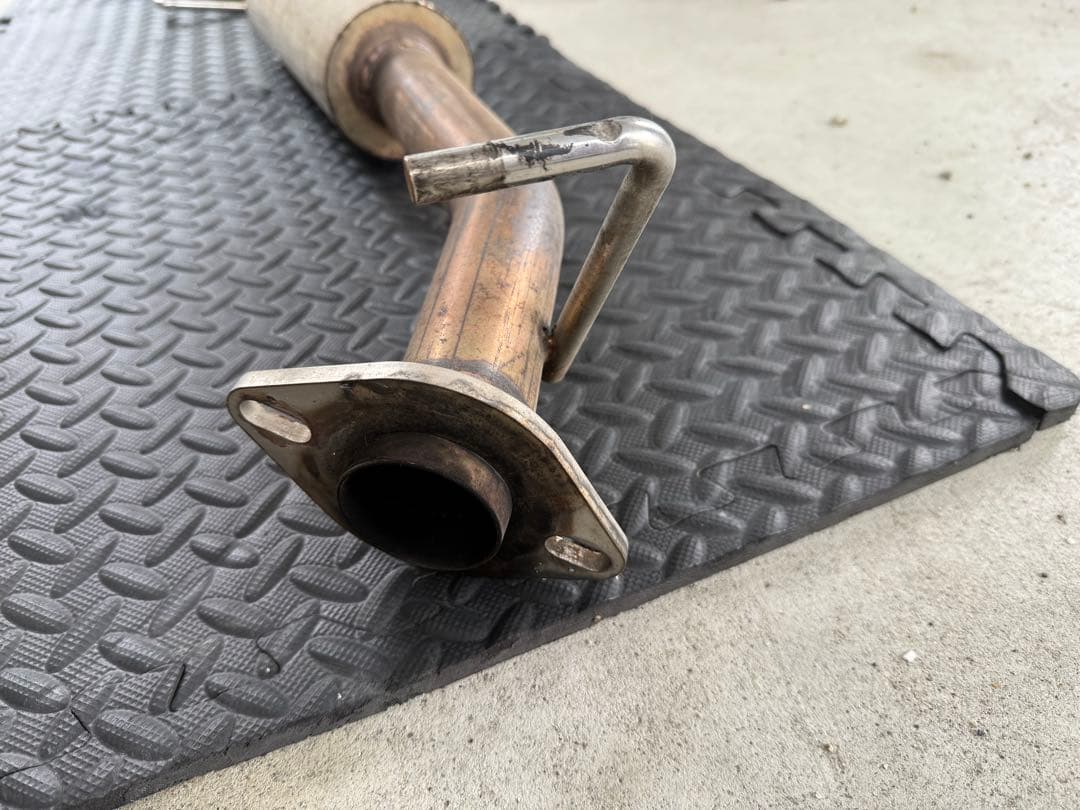 スリーキャッツ製60ハリアー用中間マフラー