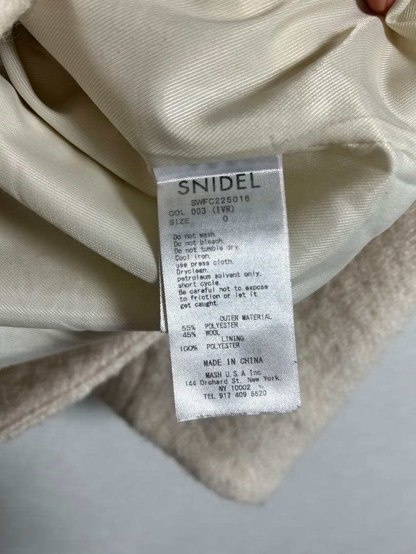 スナイデル　ウールコクーンダブルコート