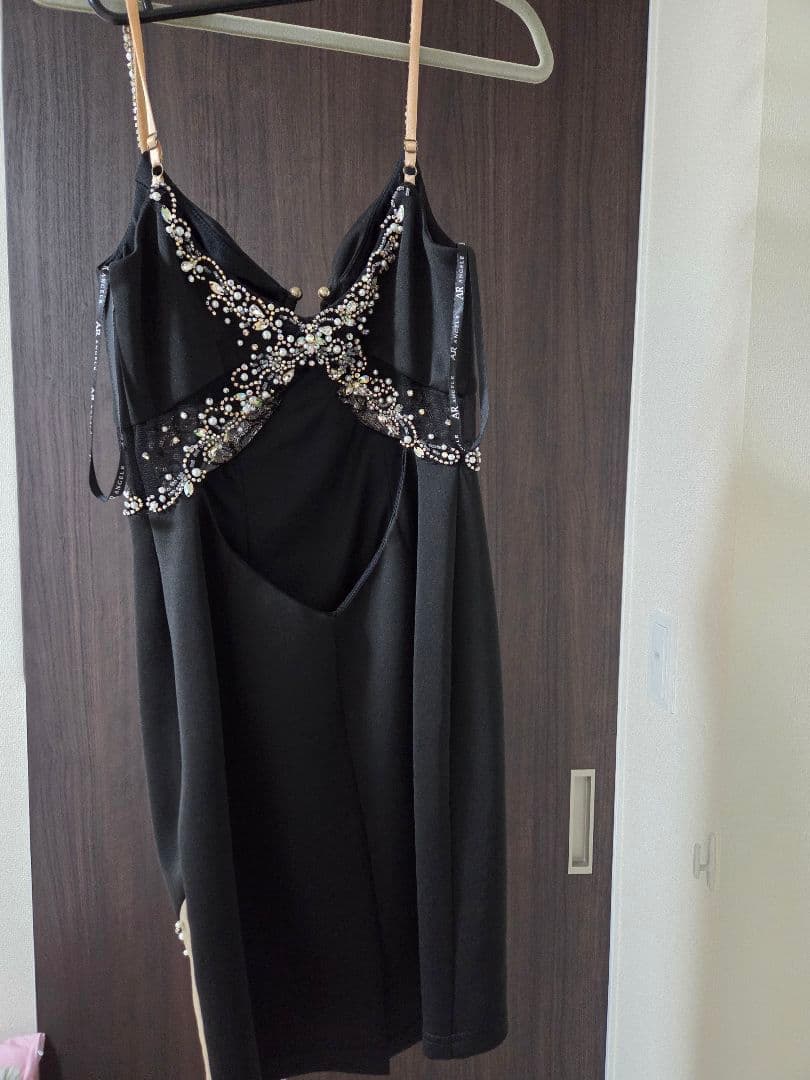 ANGELR ビーズ装飾 黒ドレス Sサイズ