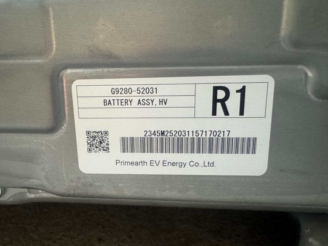 トヨタ　アクア　ハイブリッドバッテリー　動作OK