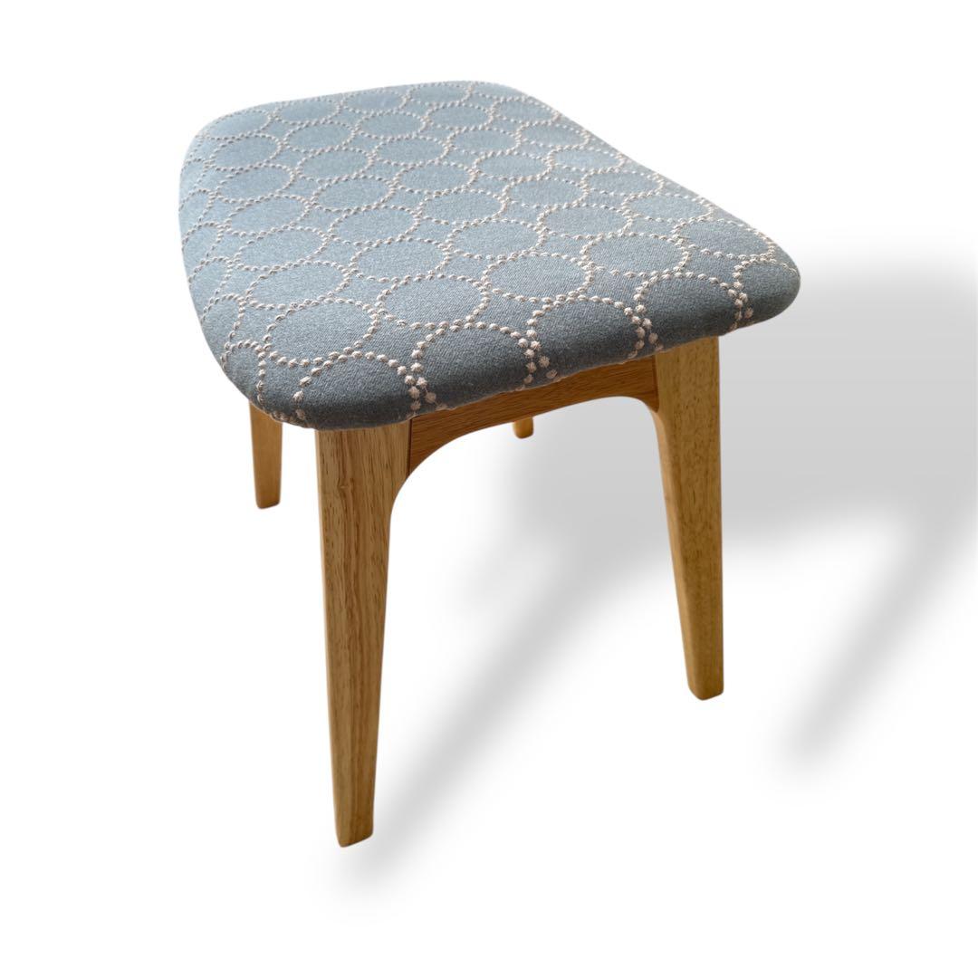 【北欧スタイル】ミナペルホネン生地使用スツール　オットマン　イス　家具