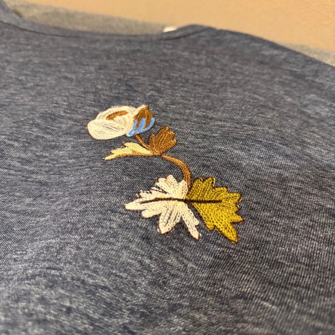 【未使用タグ付き】 45R 花柄 刺繍 裏起毛 チュニック(サイズ0)