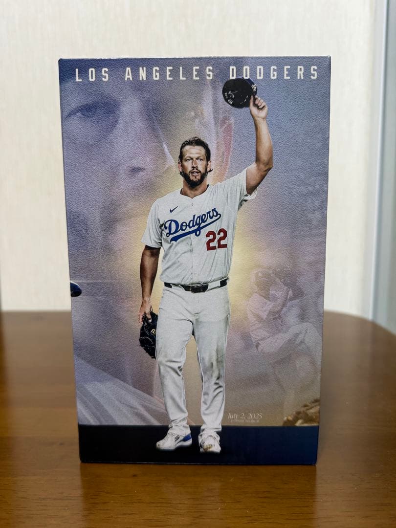 Clayton Kershaw 2000奪三振記念フィギュア