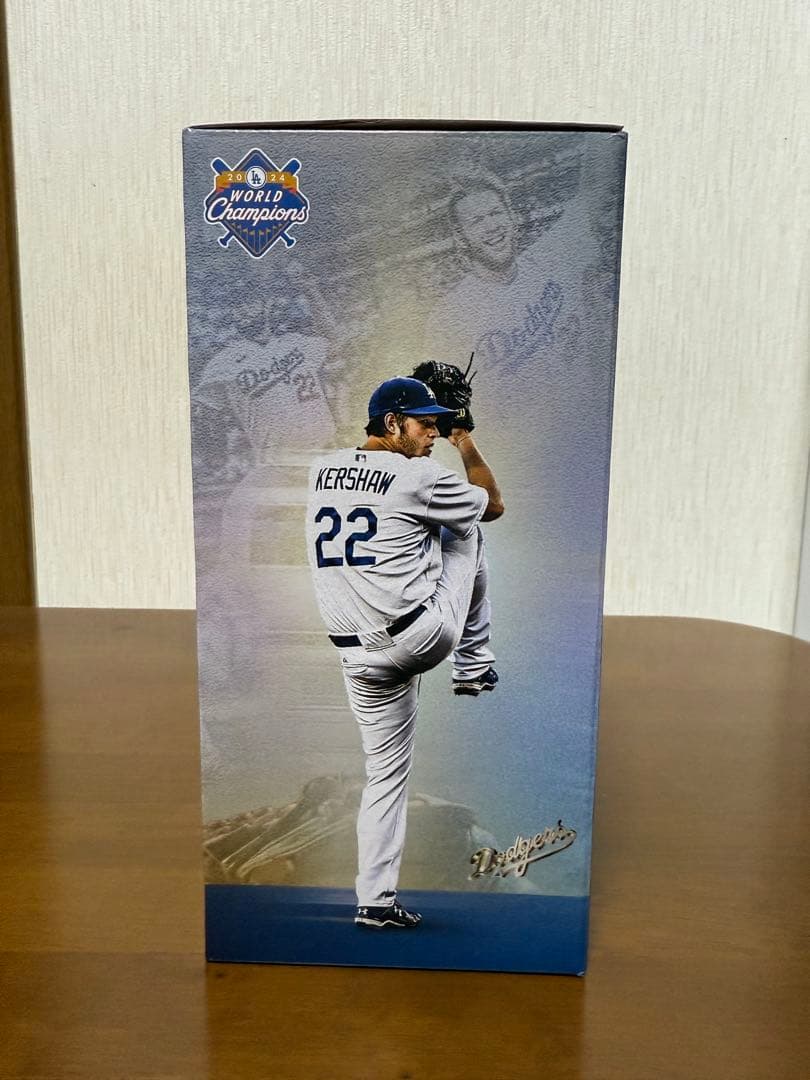 Clayton Kershaw 2000奪三振記念フィギュア