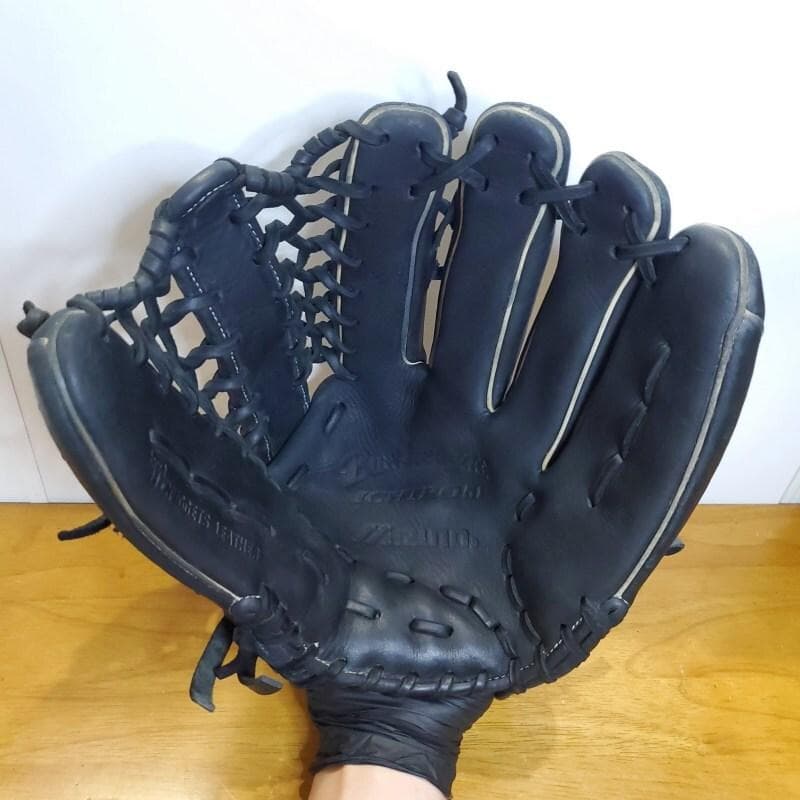 ミズノ イチローモデル 限定 ICHIRO51 プラチナ 外野用 軟式グローブ