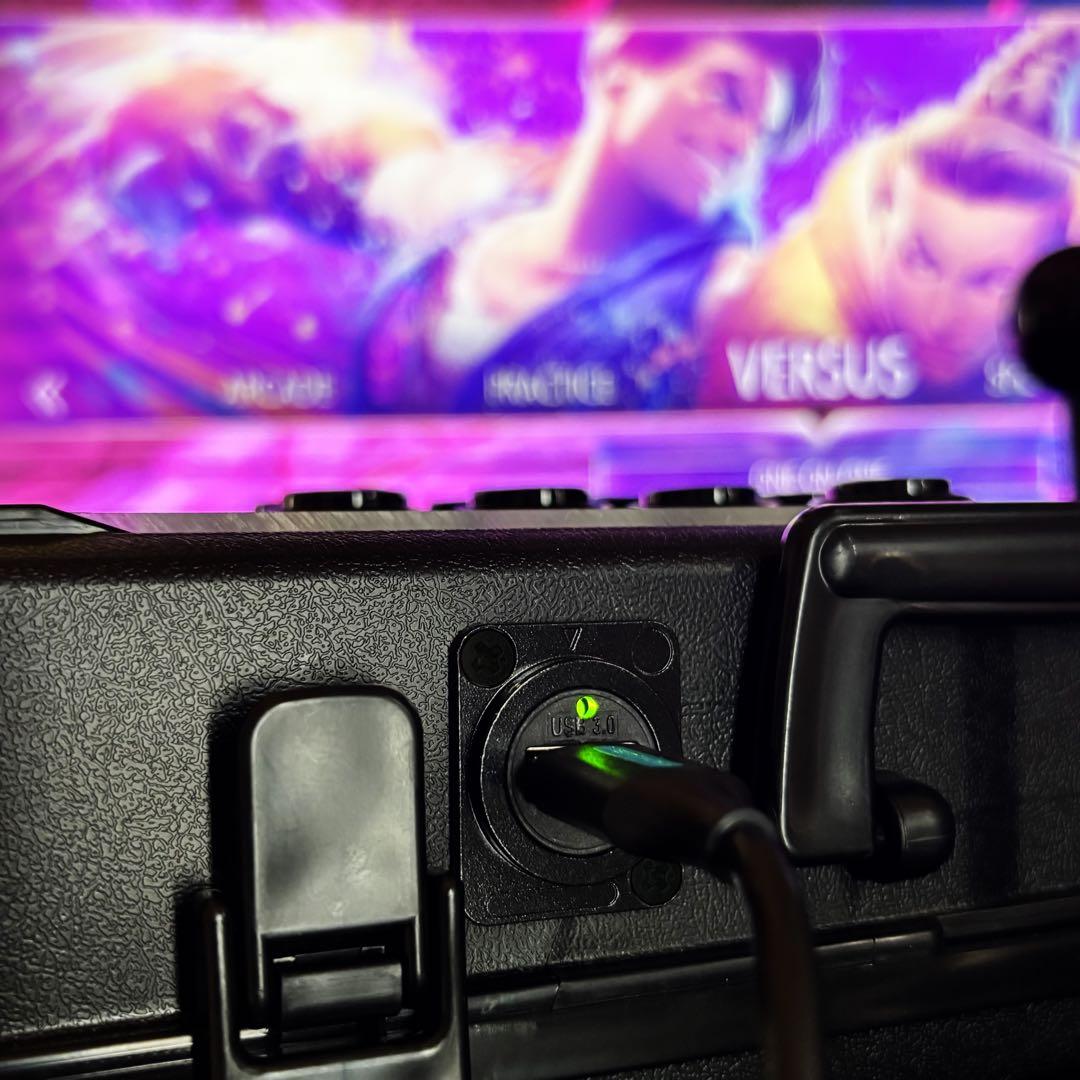 ジャンプボタン搭載 Qanba Gravityレバー スト6 アケコン a4