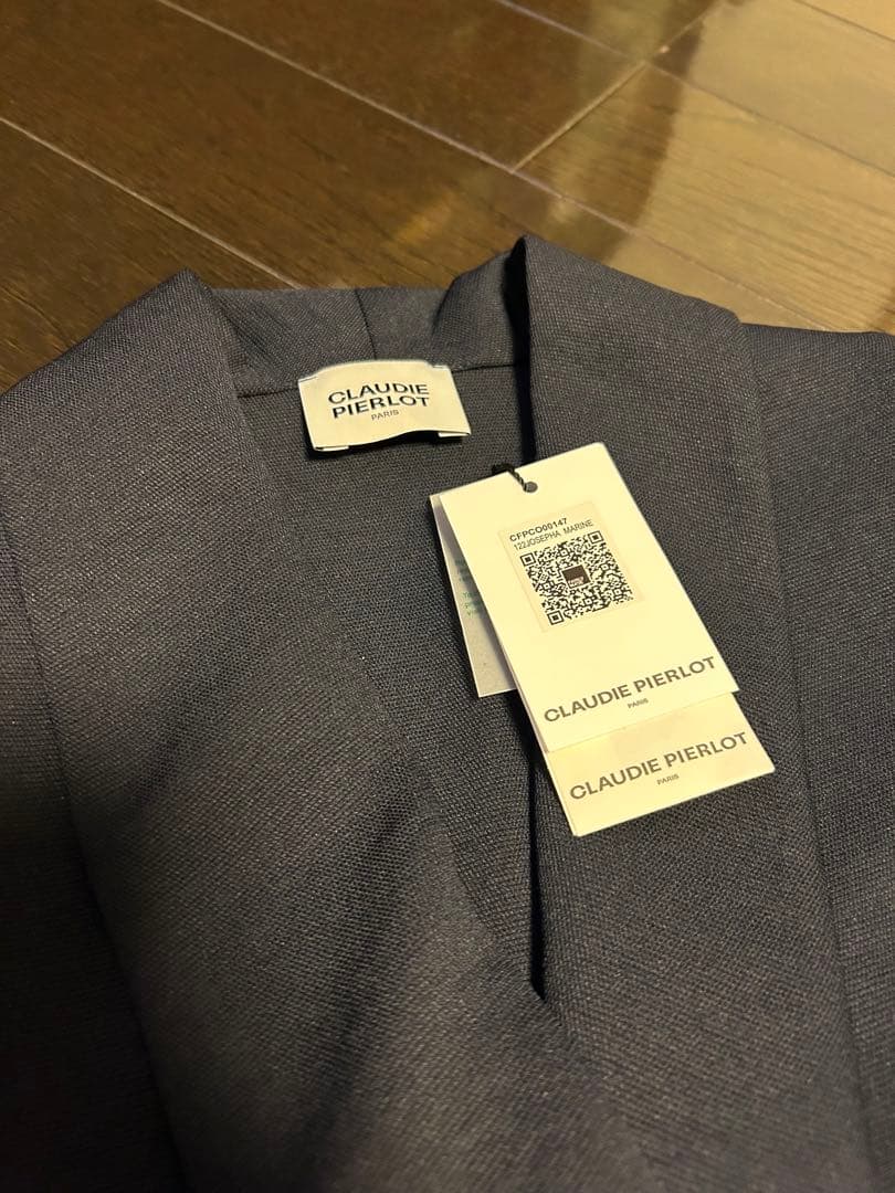 神崎恵さん着用　CLAUDIE PIERLOピケジャンプスーツ