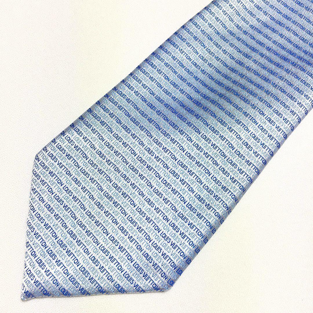 未使用級 ルイヴィトン Louis Vuitton ネクタイ ライトブルー 総柄