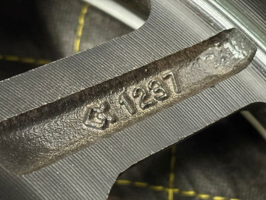 【美品】AMS QC1237 16×8J