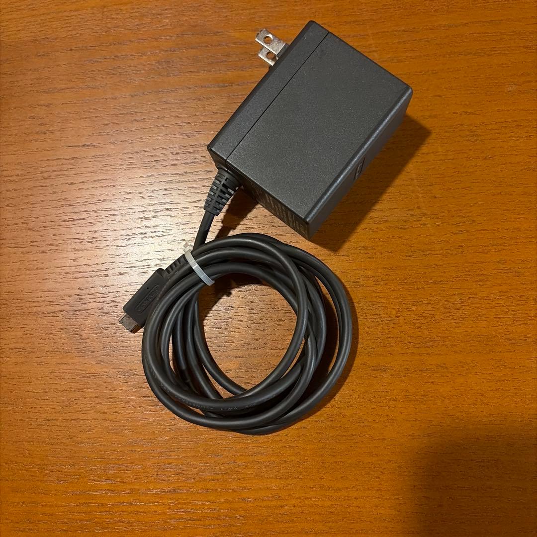 【美品】Nintendo switch ライト　ターコイズ　ケース　フィルム付き