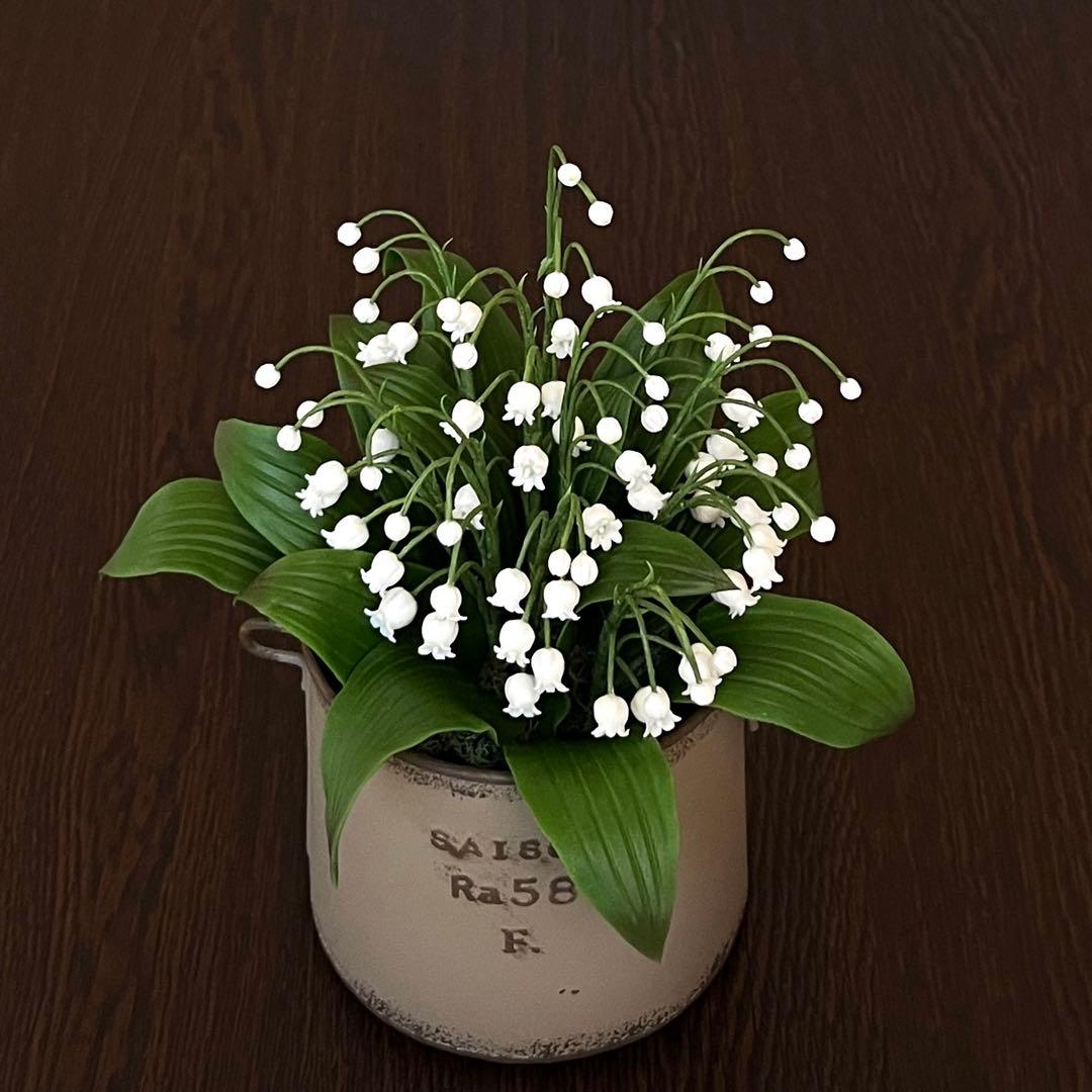 専用　ブライダルベール　プリムラジュリアン　れんげそう　すずらん　クレイフラワー