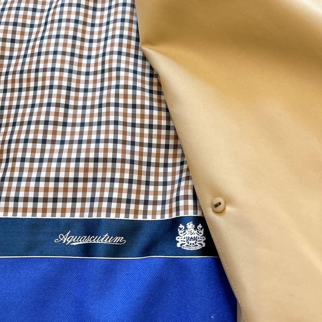 【極美品】アクアスキュータム　ライナー付トレンチコート　チェック ベージュ　４