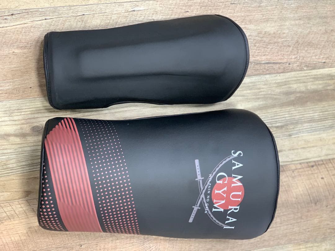 カーフキックダブルミット 左右利用できます