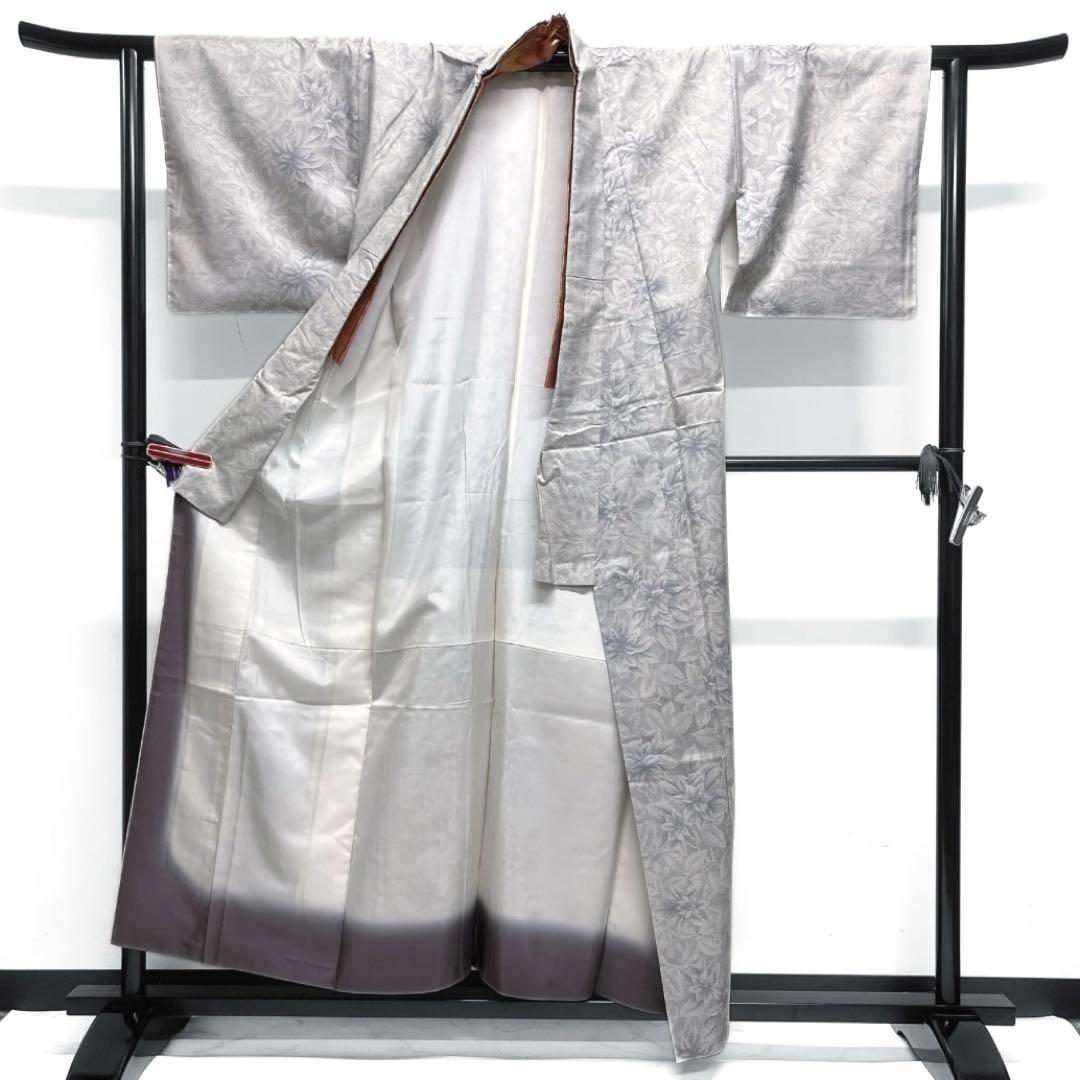 桑原織物　小紋　証紙付き　白大島紬　花模様　リーフ　白地　着物　091w d