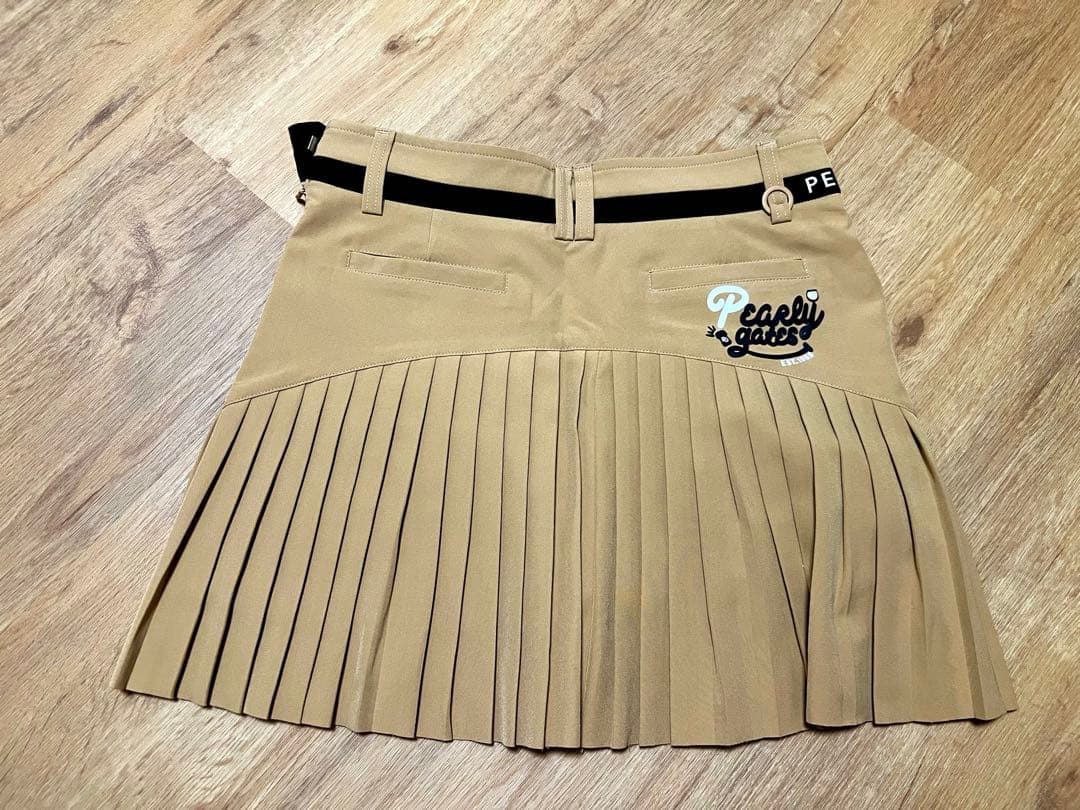 【美品】韓国パーリーゲイツ　レディース