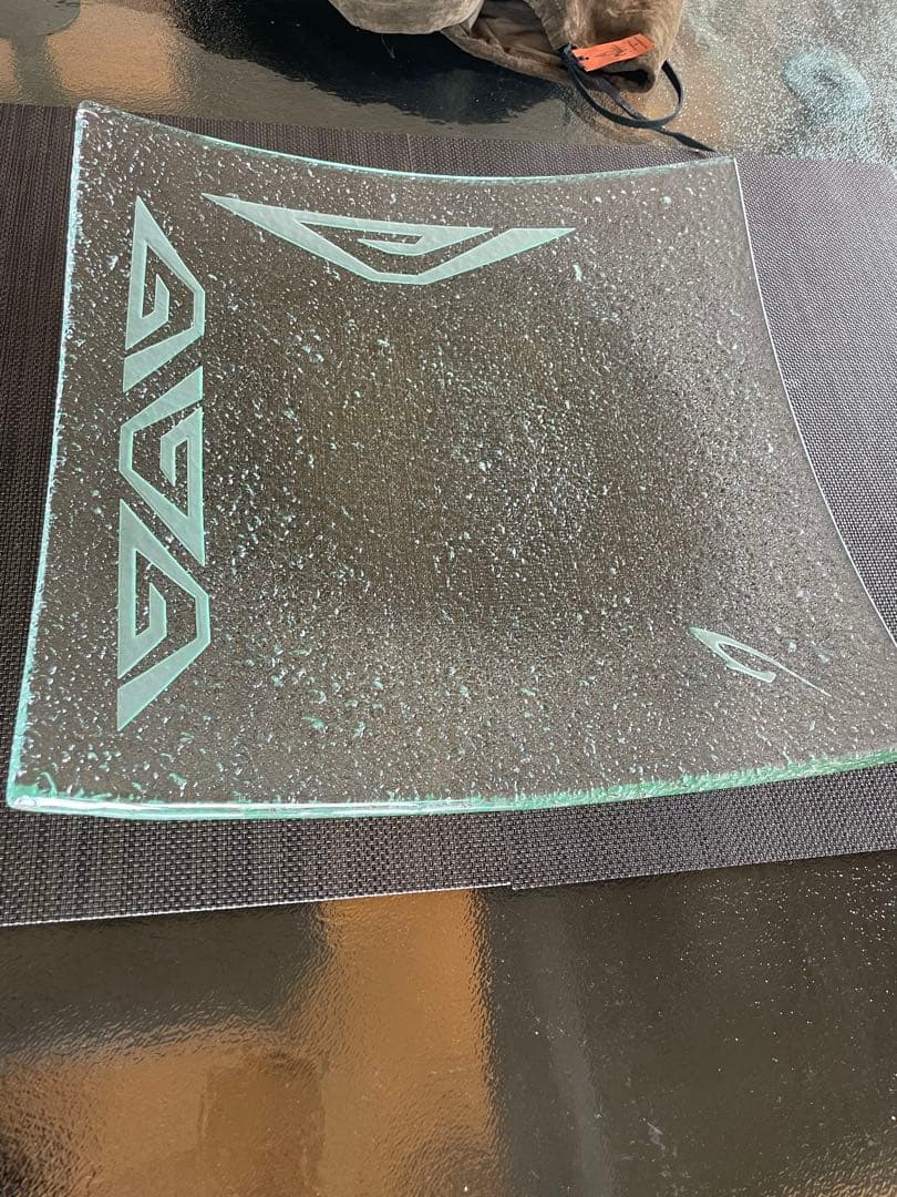 ナガールのガラスの大皿