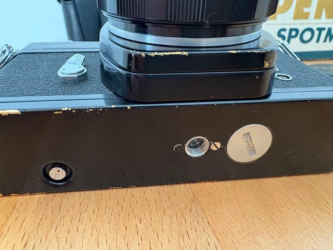 PENTAX SP レンズ、純正カバー付き　一眼レフ　フィルムカメラ