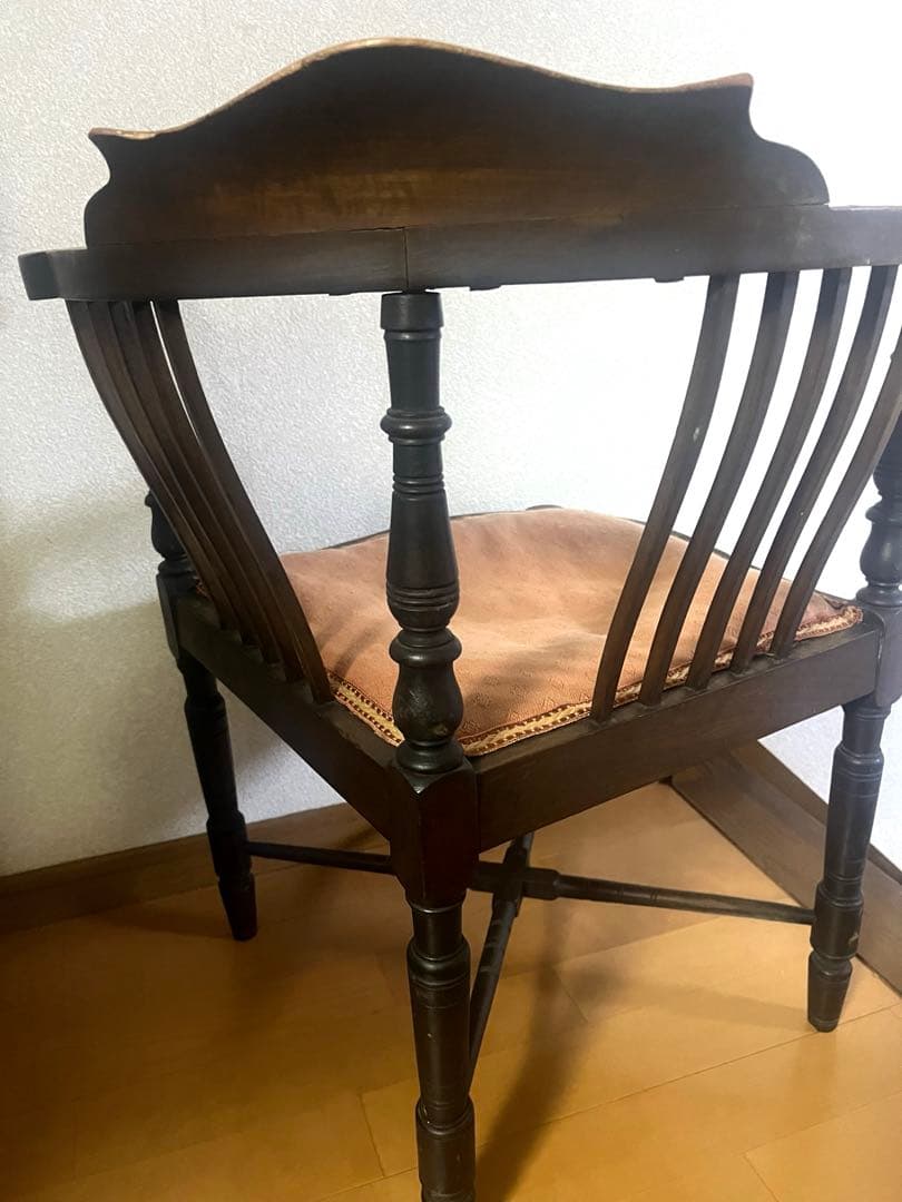お値下げ中　英国　イギリス　アンティーク椅子　象嵌　コーナー木製コーナーチェア