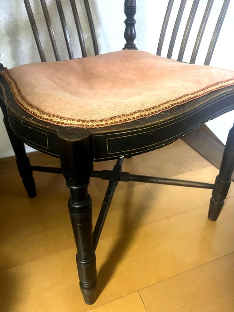 お値下げ中　英国　イギリス　アンティーク椅子　象嵌　コーナー木製コーナーチェア