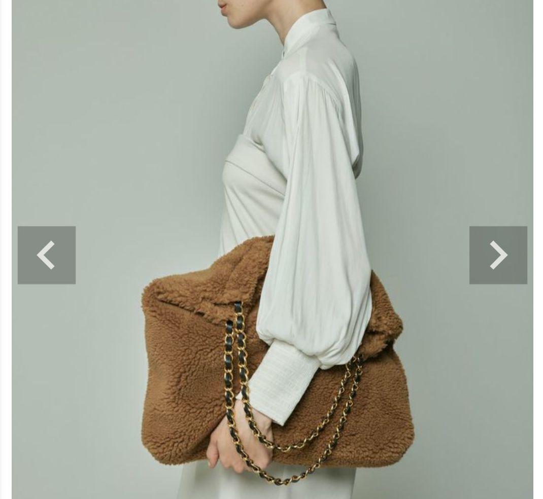 美品ヴィオラドーロ　ELMO ボアバッグ