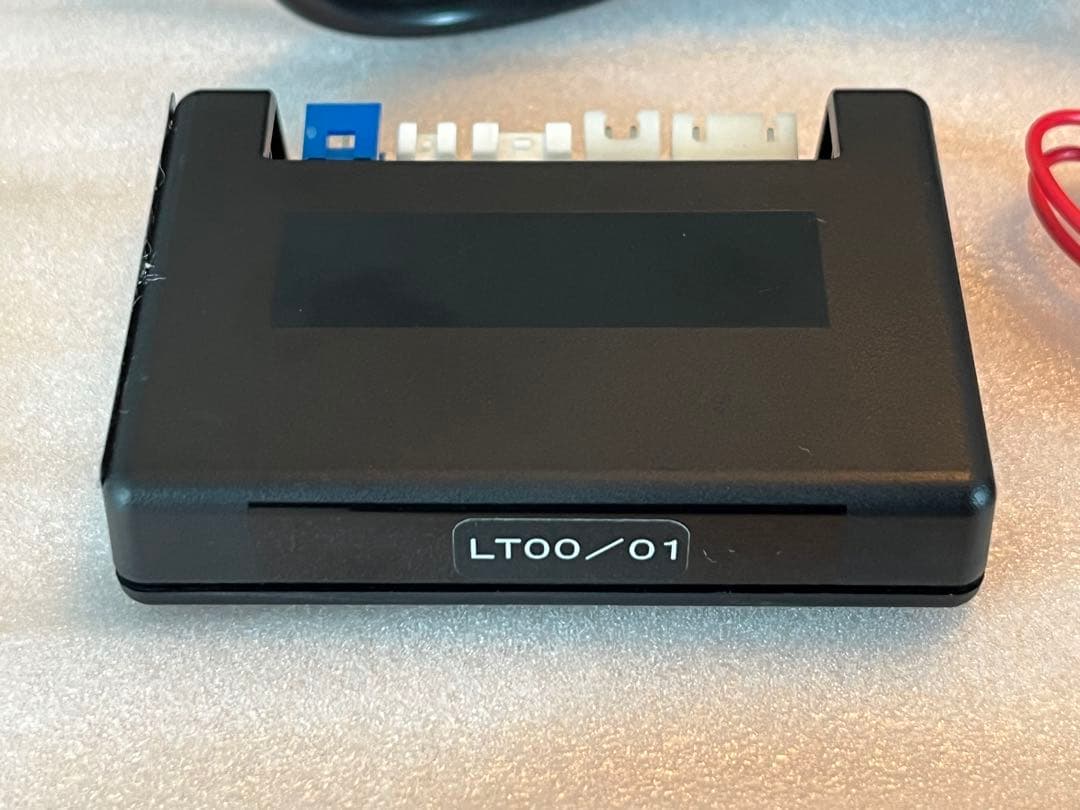 タ*シ様 TOM'S L.T.S. III スロットルコントローラー　86 zn