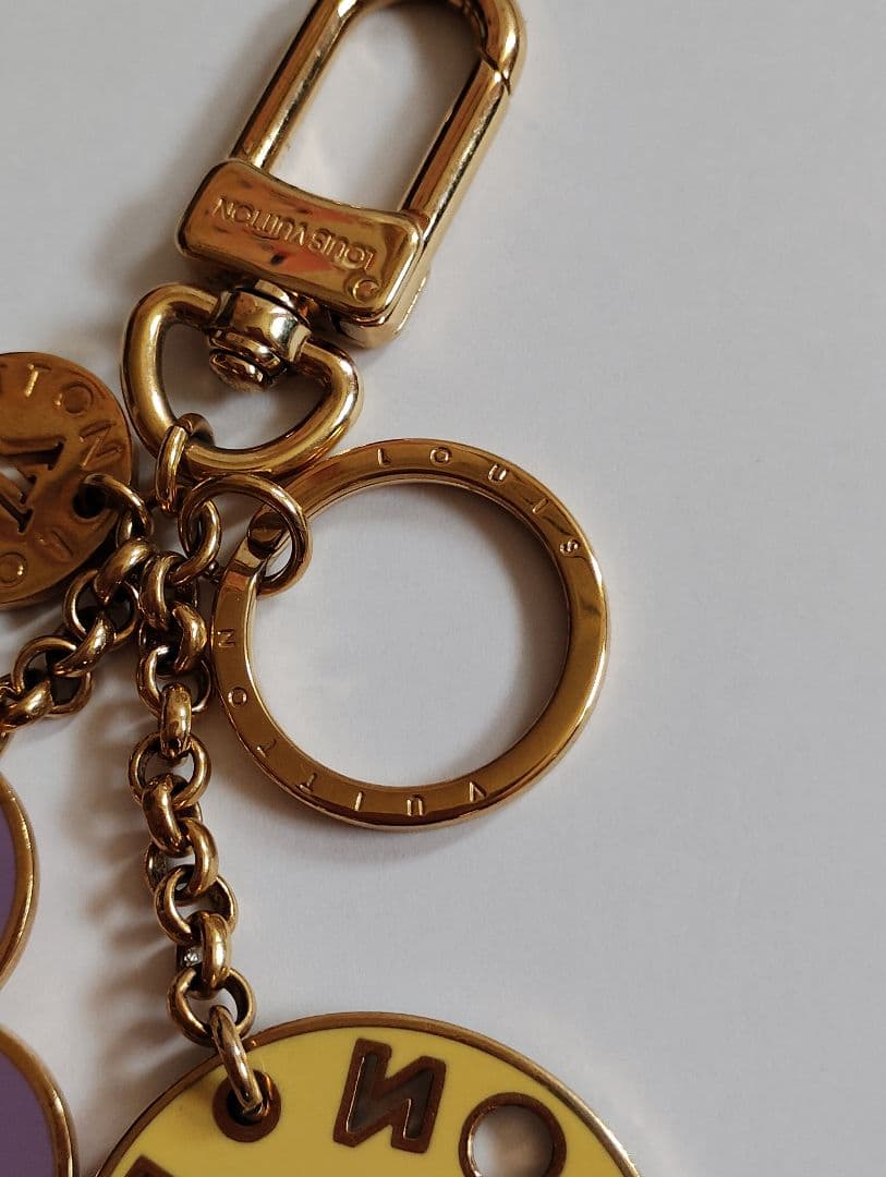 Louis Vuitton フラワーチャーム