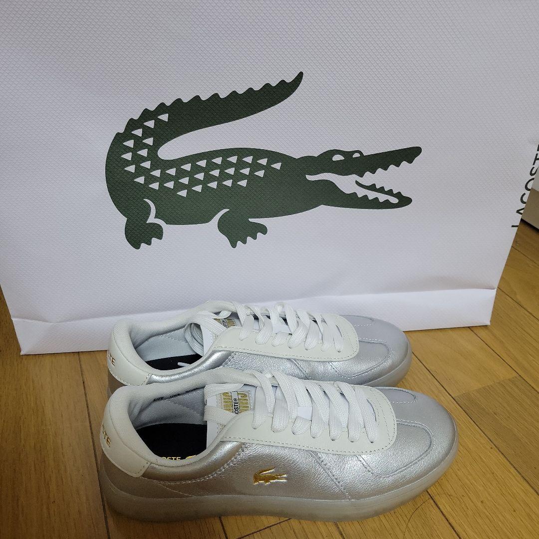 新品。ラコステ　レディーススニーカー 24cm