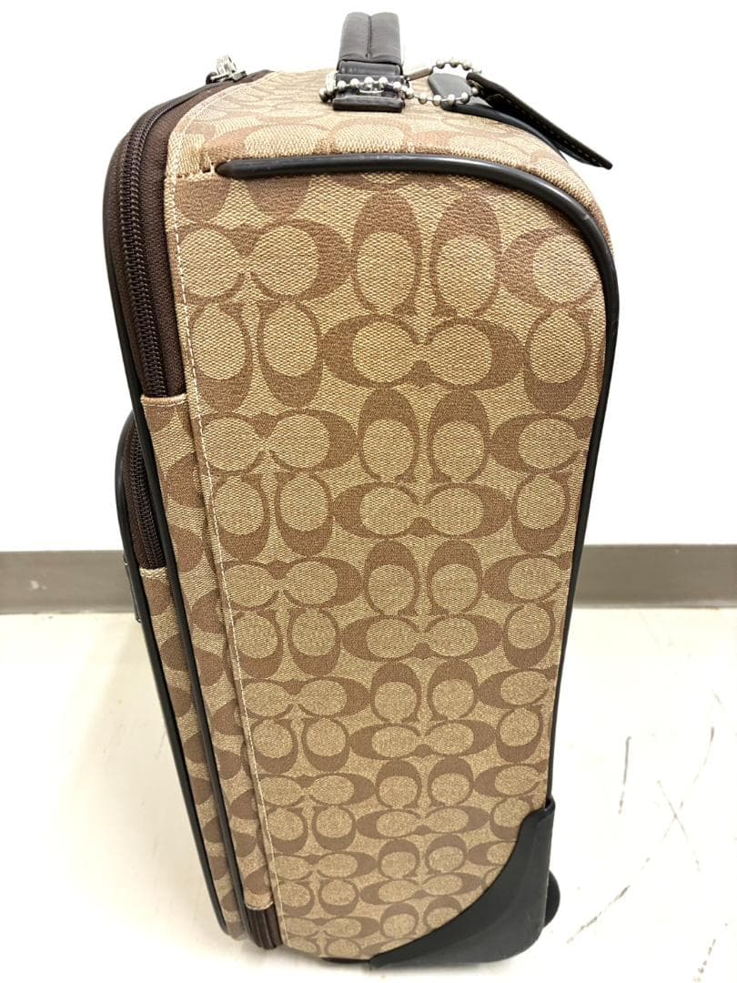 25W10-157 コーチ キャリーケース スーツケース PVC シグネーチャー