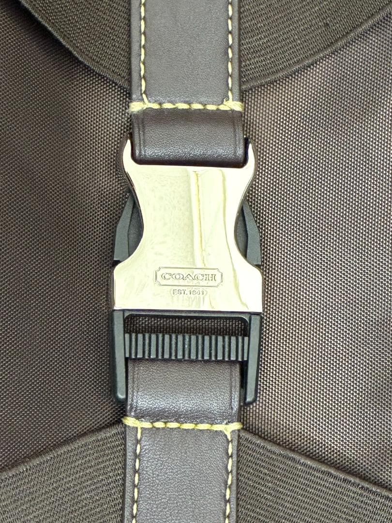 25W10-157 コーチ キャリーケース スーツケース PVC シグネーチャー
