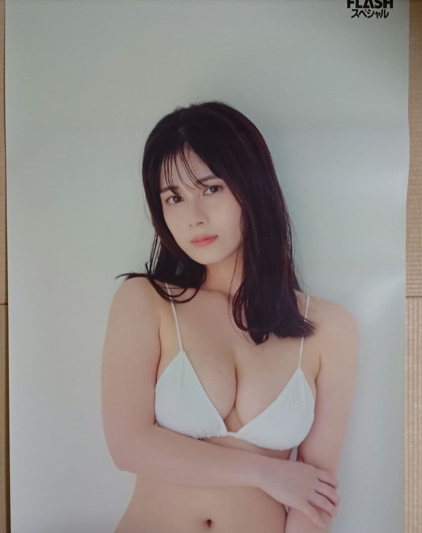 ZERO　　　　　大久保桜子　等身大ポスター　FLASHスペシャル