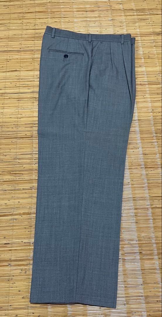 美品イブサンローランダブルブレスト グレー チェック柄 スーツ