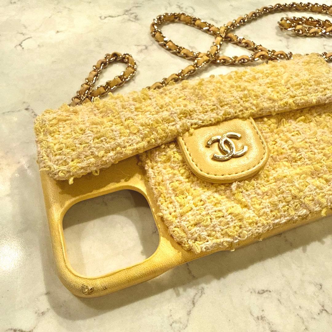 CHANEL ツイードiPhoneケース イエロー