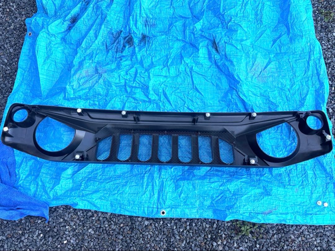 ジムニーjb64 jb74 ノマド⭐︎フロントグリル⭐︎