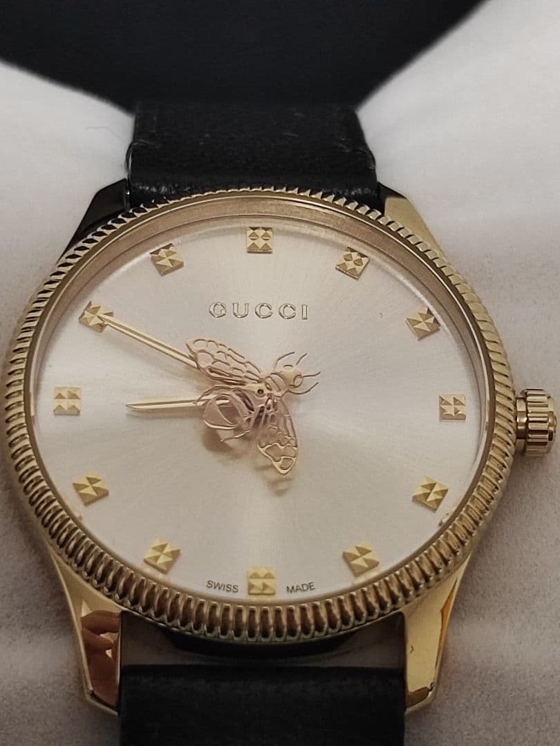 かわいいウサギ 新品 グッチ G-TIMELESS クォーツ 腕時計 蜂