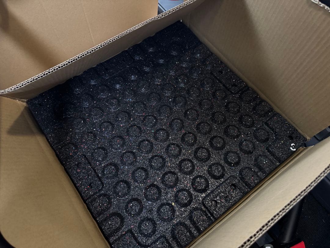 as know ジムマット 50×50[cm] 20[mm] 16枚　ゴムマット