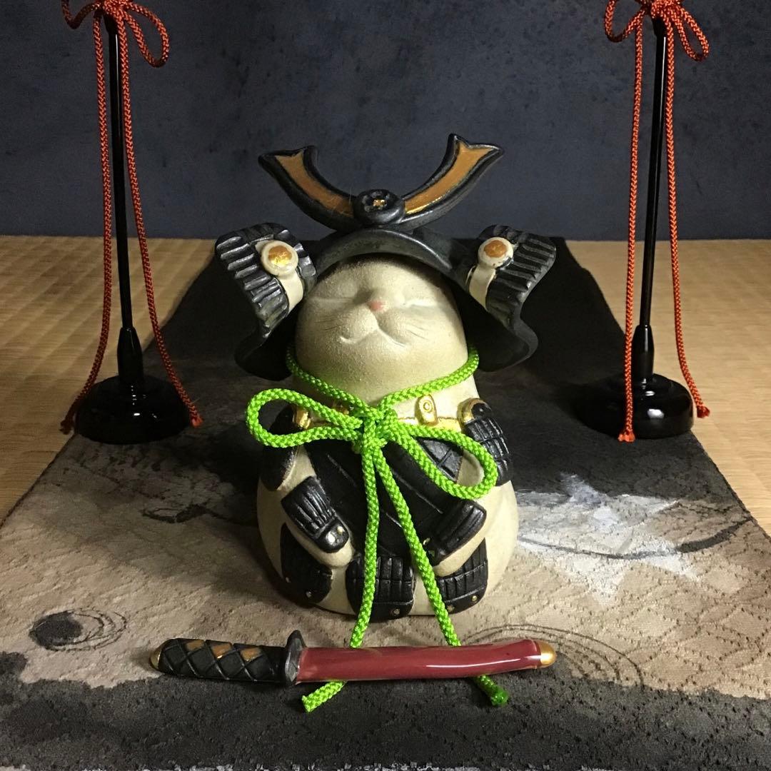 猫武将∠(｀∇´)ゝ白猫(中) 黒甲冑　黒兜　②