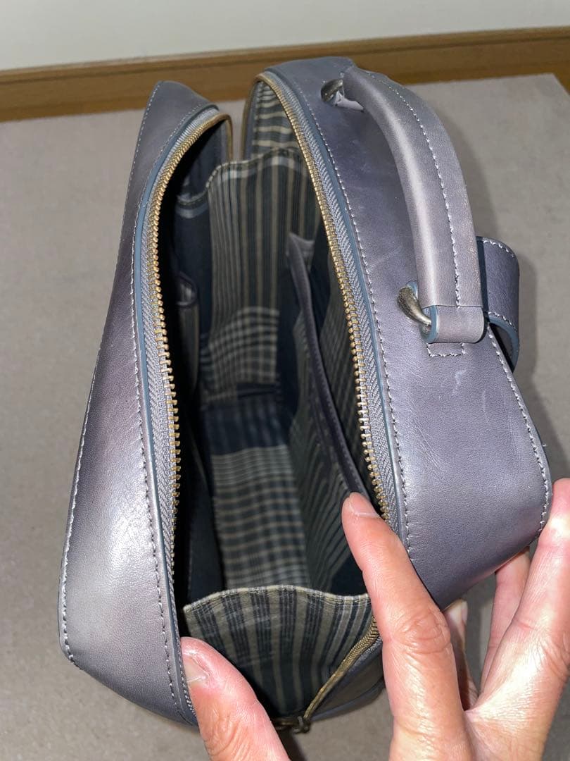 マザーハウス　バックパック　グレー