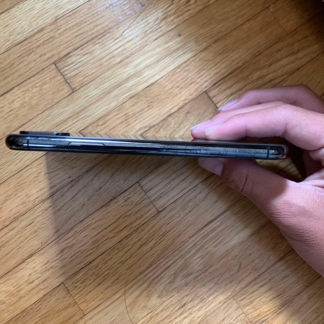 Apple iPhone XS ブラック