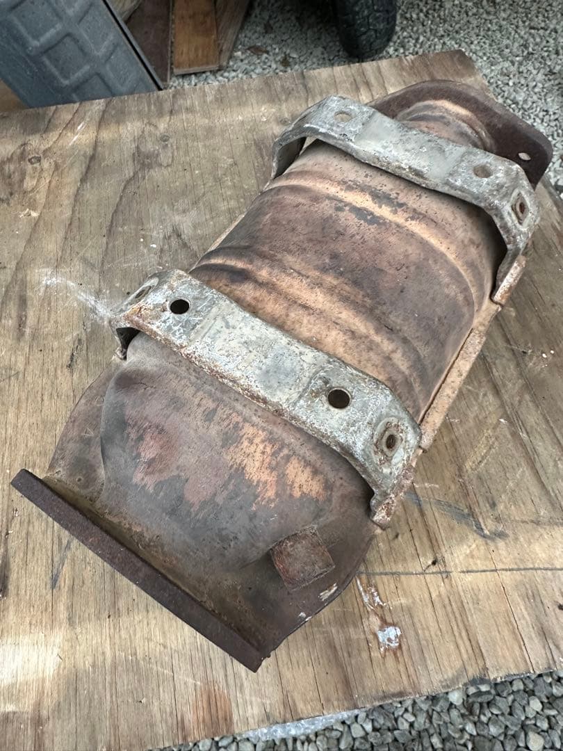 日産シルビア　純正触媒　CA18 送料込み