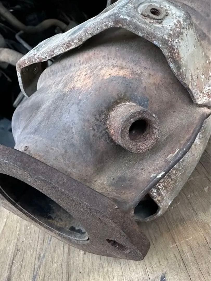 日産シルビア　純正触媒　CA18 送料込み