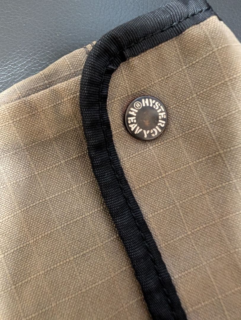 レア☆ヒステリックグラマー スター付き折り財布