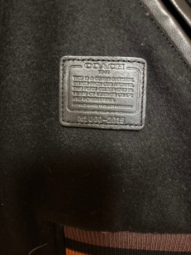 coachスタジャン